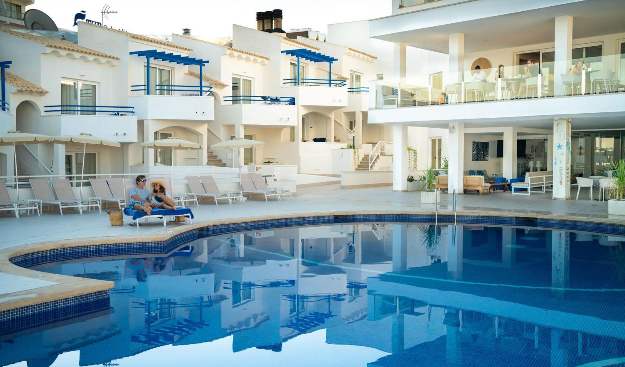 Parque Nereida Suites Hotel Cala Ratjada  Exterior photo